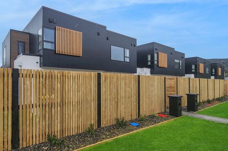 Photo of property in 17 Faulke Avenue, Wainuiomata, Lower Hutt, 5014