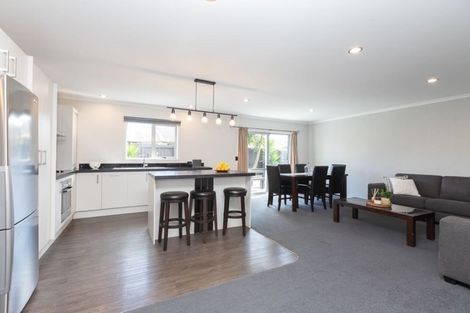 Photo of property in 14 Chatham Place, Rototuna North, Hamilton, 3210