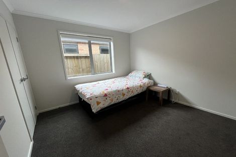 Photo of property in 2 Pense Place, Papamoa, 3118