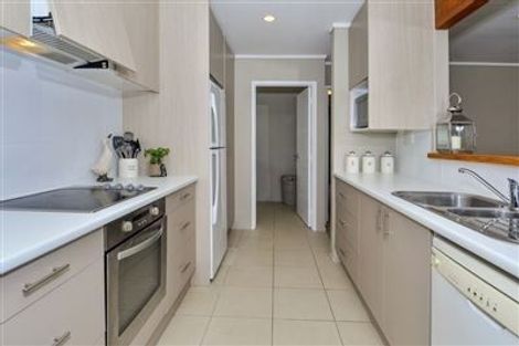 Photo of property in 78 Stapleford Crescent, Browns Bay, Auckland, 0630