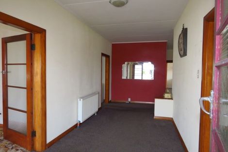 Photo of property in 62 Romilly Street, Westport, 7825