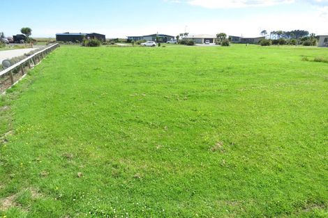 Photo of property in 11 Elley Drive, Carters Beach, Westport, 7825