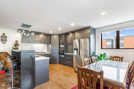 Photo of property in 19 Eastview Road, Glen Innes, Auckland, 1072