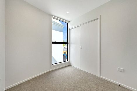 Photo of property in 1/2 Riversdale Road, Avondale, Auckland, 1026