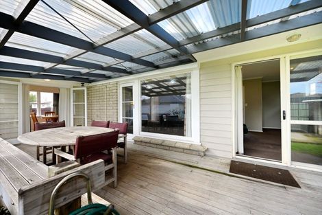 Photo of property in 69 Resthill Crescent, Glenview, Hamilton, 3206