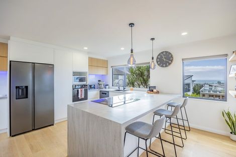 Photo of property in 40 Coventry Way, Long Bay, Auckland, 0630