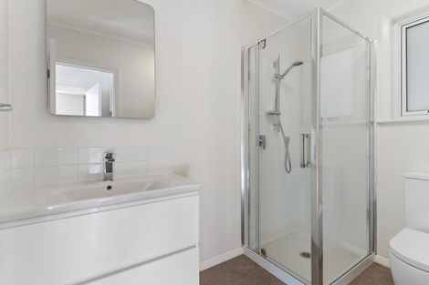 Photo of property in 1/2 Bowling Avenue, Epsom, Auckland, 1023