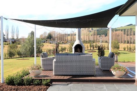 Photo of property in 500 Kinloch Road, Kinloch, Taupo, 3377