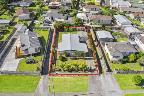 Photo of property in 328 Roscommon Road, Clendon Park, Auckland, 2103
