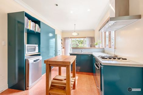 Photo of property in 7 Pitt Street, Moera, Lower Hutt, 5010