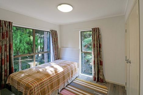 Photo of property in 7c Tiniroa Grove, Silverstream, Upper Hutt, 5019