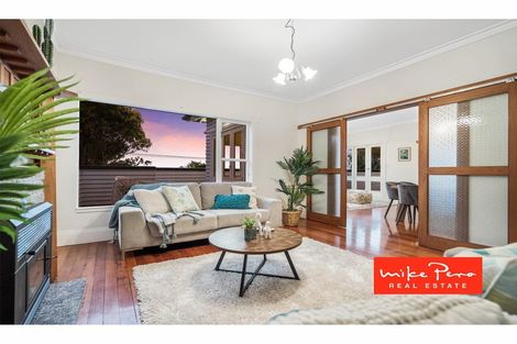 Photo of property in 17 Mount Royal Avenue, Mount Albert, Auckland, 1025