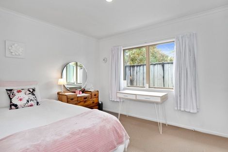 Photo of property in 18 Saint Clair Place, Papamoa Beach, Papamoa, 3118