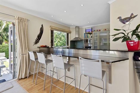 Photo of property in 205a Hurstmere Road, Takapuna, Auckland, 0622