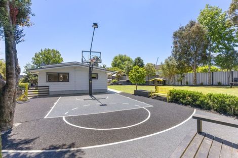 Photo of property in 30 Fairdale Place, Birkdale, Auckland, 0626