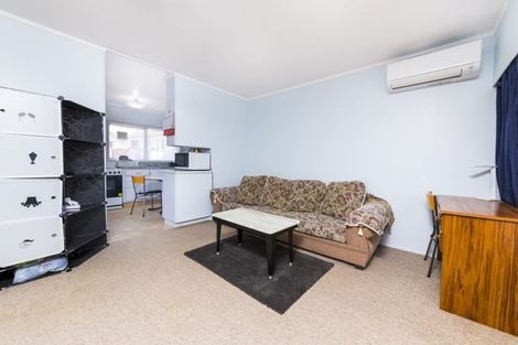 Photo of property in 2/1 Leigh Terrace, Bayview, Auckland, 0629