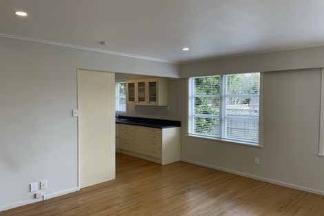 Photo of property in 1/10 Eban Avenue, Hillcrest, Auckland, 0627