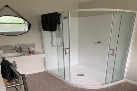 Photo of property in 117 Withells Road, Avonhead, Christchurch, 8042