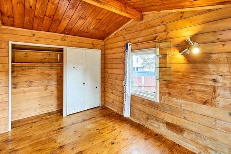 Photo of property in 3 Clematis Grove, Maungaraki, Lower Hutt, 5010