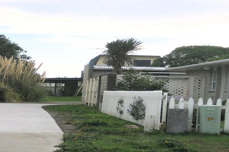 Photo of property in 245 Manly Street, Paraparaumu Beach, Paraparaumu, 5032