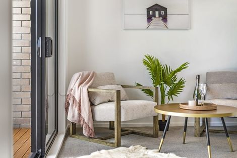 Photo of property in 19 Ti Kouka Lane, Sandringham, Auckland, 1025