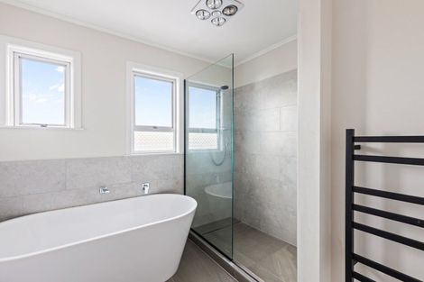 Photo of property in 32 Kingsford Street, Bell Block, New Plymouth, 4312