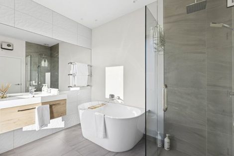 Photo of property in 3 Stackbrae Avenue, Wanaka, 9305