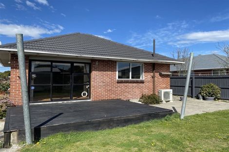 Photo of property in 25 Wilton Crescent, Bishopdale, Christchurch, 8053