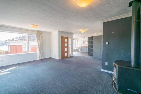 Photo of property in 83 Easther Crescent, Kew, Dunedin, 9012