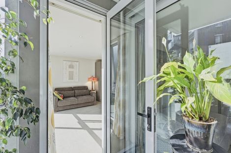 Photo of property in 207/3 Rose Garden Lane, Albany, Auckland, 0632