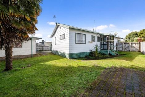 Photo of property in 6 Blomfield Street, Pukehangi, Rotorua, 3015