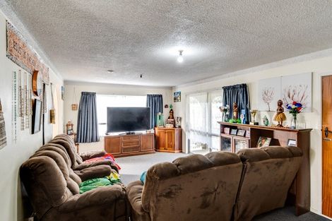 Photo of property in 32 Walton Way, Flaxmere, Hastings, 4120