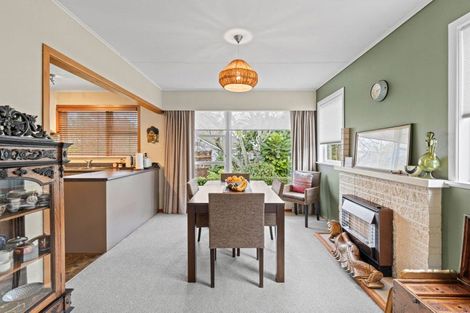 Photo of property in 63 Parkes Avenue, Saint Johns Hill, Whanganui, 4501