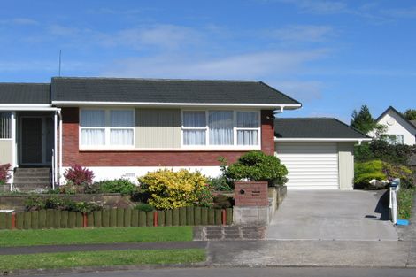 Photo of property in 8 Hemsway Place, Sunnyhills, Auckland, 2010