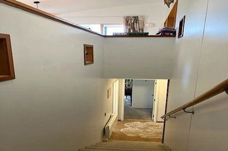 Photo of property in 24 Carnmore Place, Torbay, Auckland, 0630