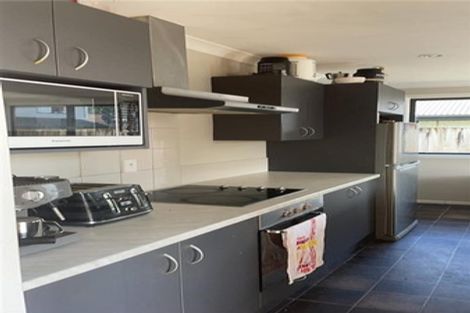 Photo of property in 215a Fox Street, Hamilton East, Hamilton, 3216