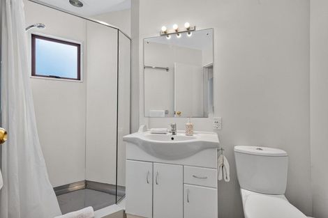 Photo of property in 8a Kiely Lane, Queenstown, 9300