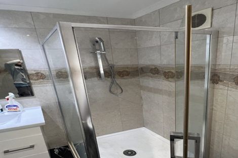 Photo of property in 31a Price Crescent, Mount Wellington, Auckland, 1060