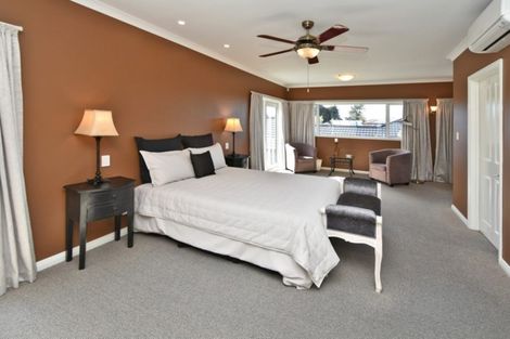 Photo of property in 17 Euphrasie Drive, Aidanfield, Christchurch, 8025