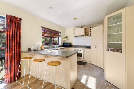 Photo of property in 33 Hoyte Place, Pukehangi, Rotorua, 3015