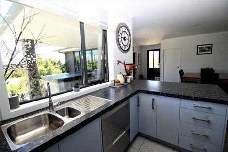 Photo of property in 8 Gordon Street, Woodville, 4920