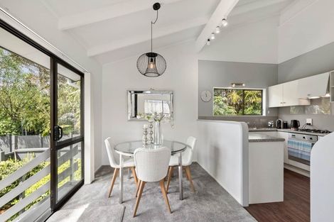 Photo of property in 10 Aylmer Court, Eastern Beach, Auckland, 2012