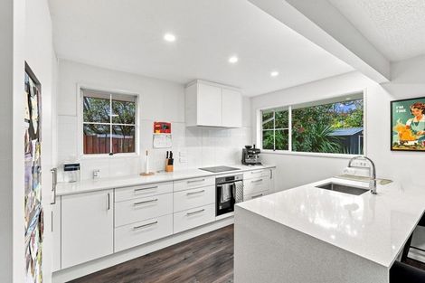 Photo of property in 2/23 Montclare Avenue, Ilam, Christchurch, 8041