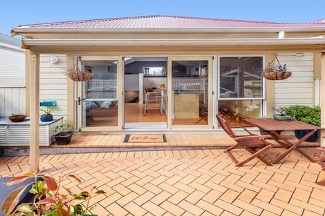 Photo of property in 153g Grant Road, Thorndon, Wellington, 6011