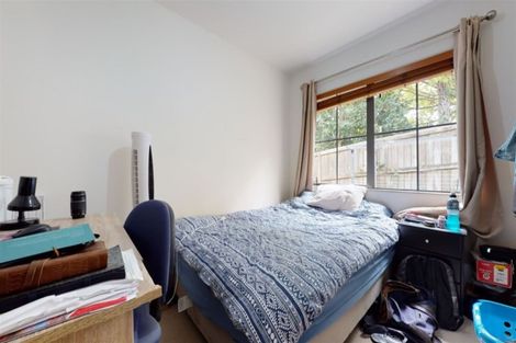 Photo of property in 898a East Coast Road, Northcross, Auckland, 0630