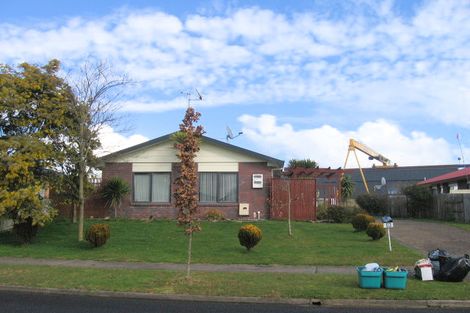 Photo of property in 9 Catalina Drive, Melville, Hamilton, 3206