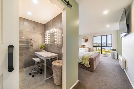 Photo of property in 11 Corlett Road, Plimmerton, Porirua, 5026