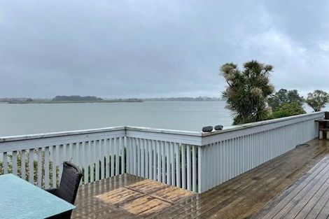 Photo of property in 19 Reynard Terrace, Conifer Grove, Takanini, 2112