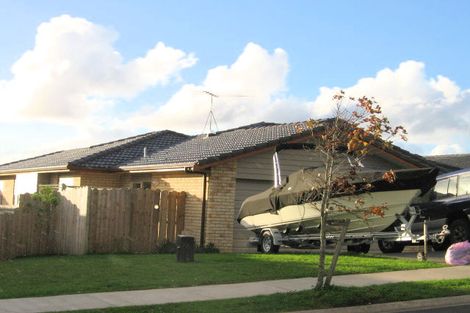 Photo of property in 4 Driftwood Drive, Red Beach, 0932