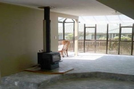 Photo of property in 1/6 Jasmine Grove, Maungaraki, Lower Hutt, 5010